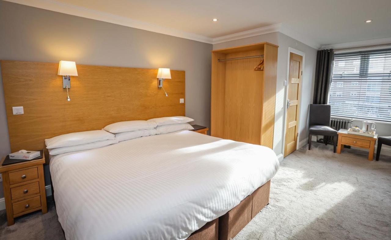 Celebrity East Cliff By Villare Hotel 3*