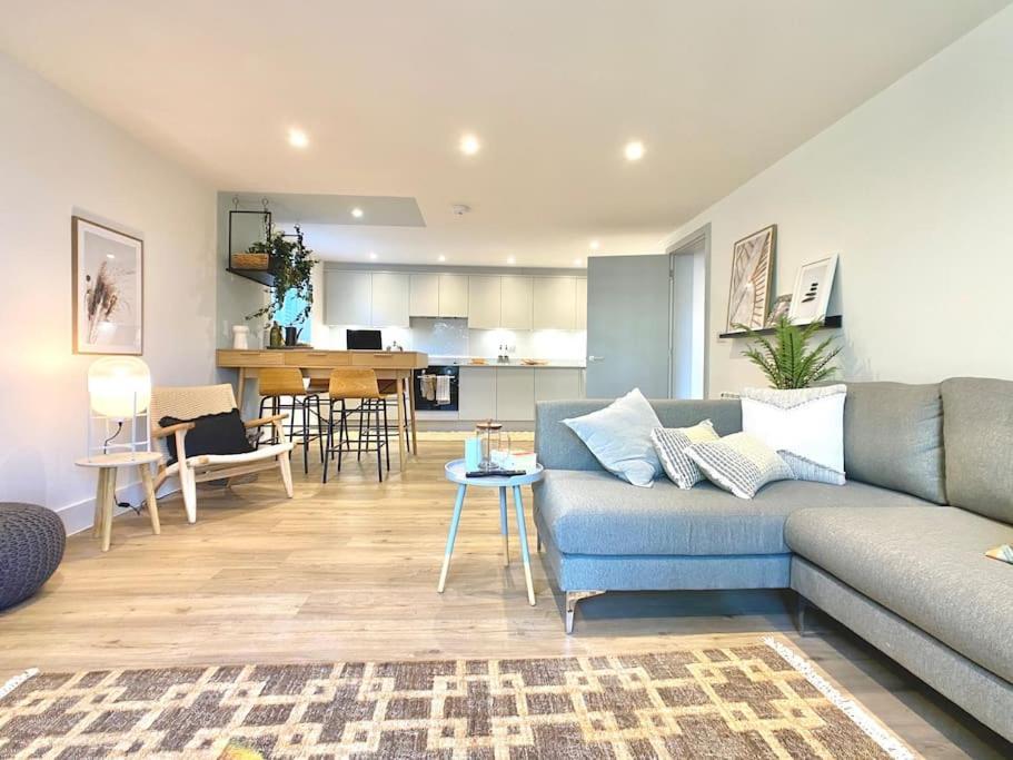 Apartment Stylish New-build In The Centre Of