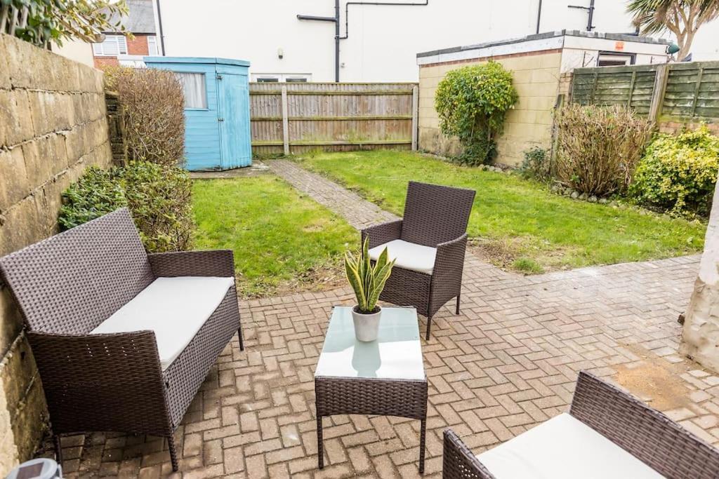 Weekly Monthly Deal-4 Beds-large House-driveway By Lima Ltd Apartment