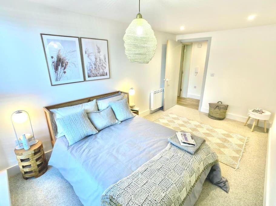 Stylish New-build In The Centre Of * Bournemouth
