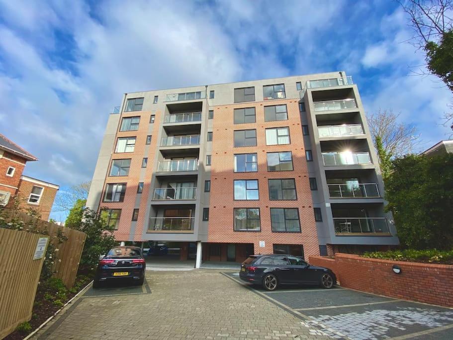 Stylish New-build In The Centre Of Apartment *