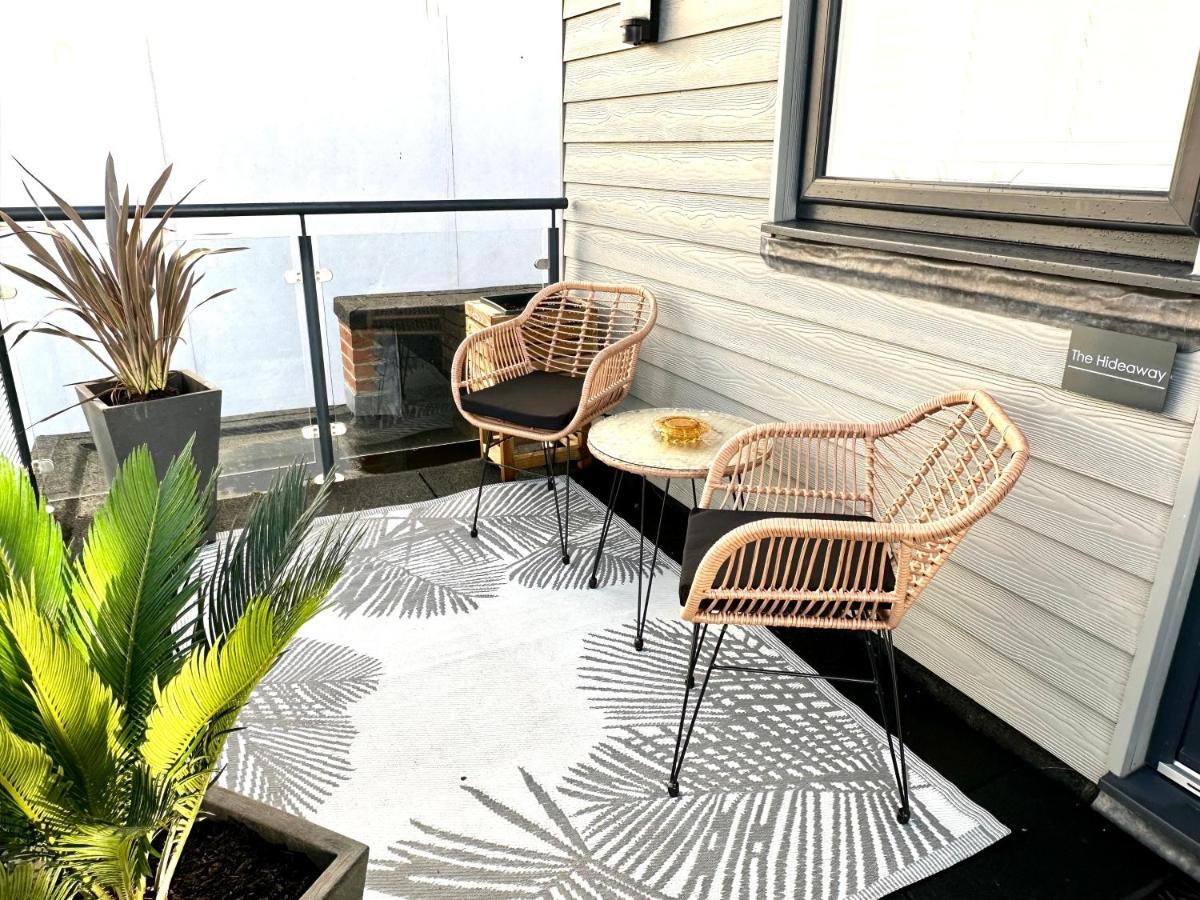 Apartment A Cozy Hideaway With Balcony - Close To *