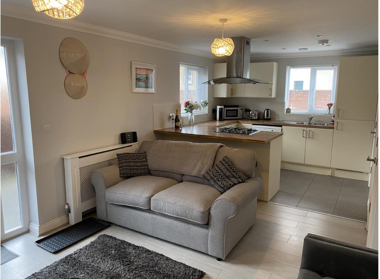 Modern House In Town Centre Holiday home