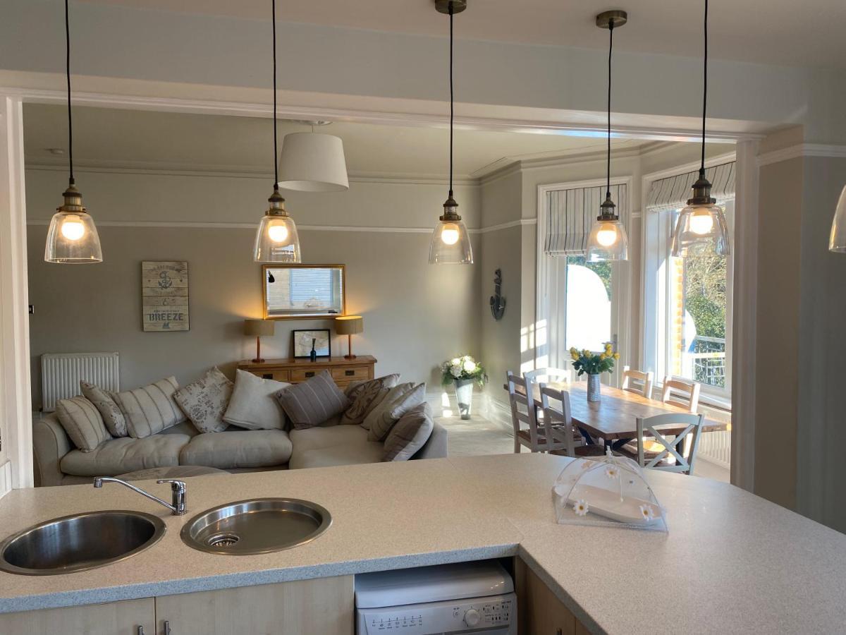 The Anchorage Apartment *
