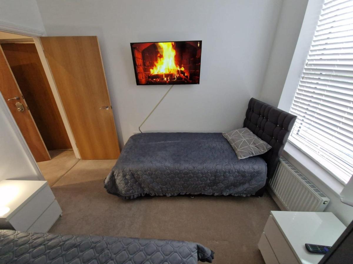 Near Train Station Apartment