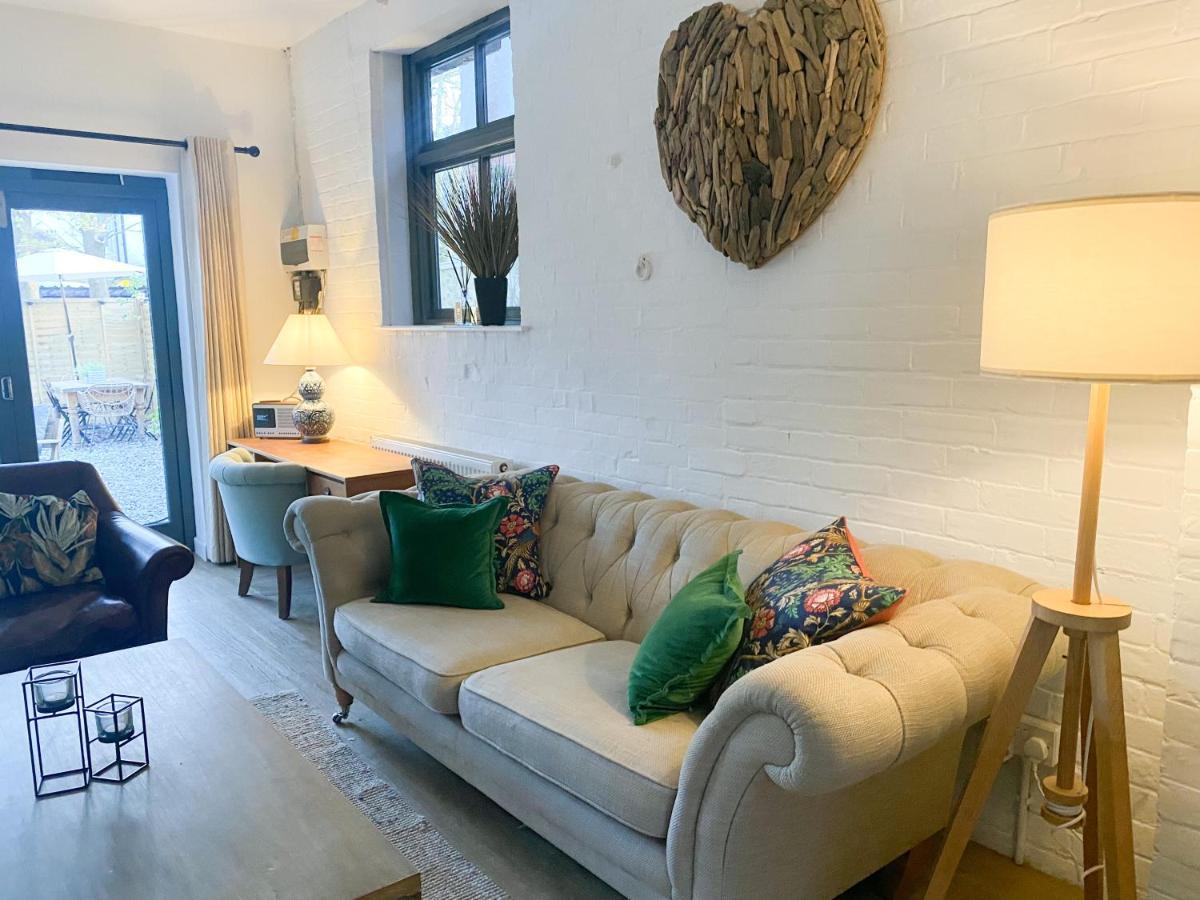 The Coach House - Bournemouth