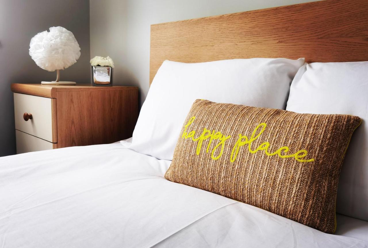 Sweet Dreams Of Apartment