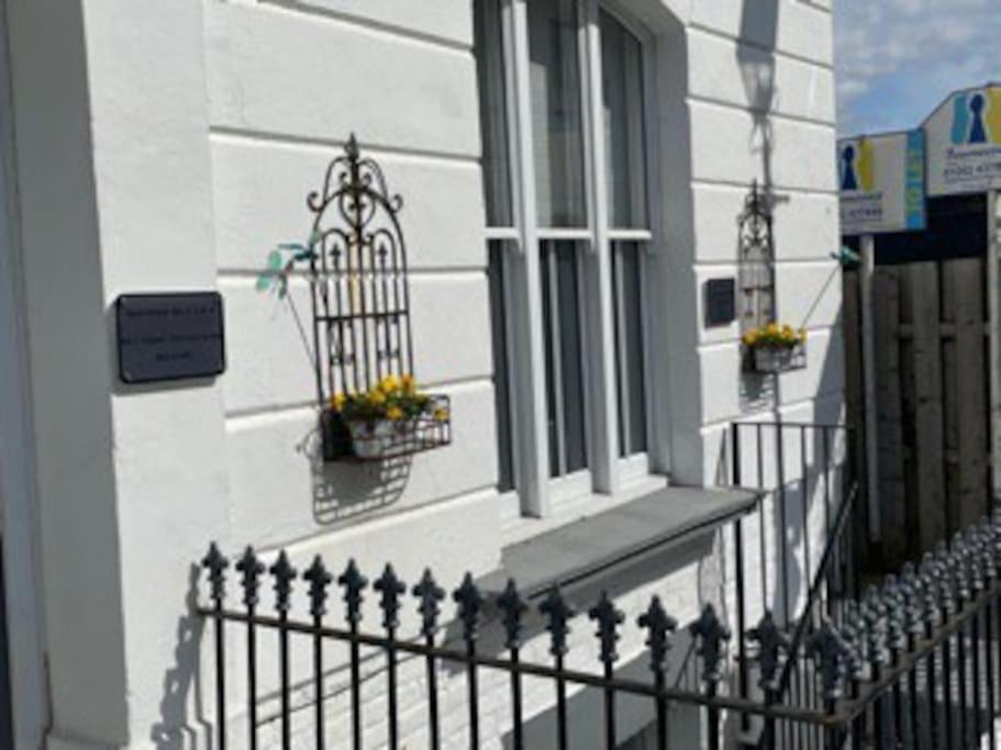 Bournecoast: Modern - Town Centre - Beach - Fm6140 *