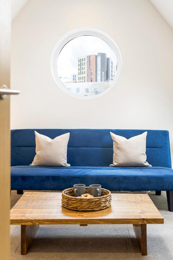 Coastal Charm Townhouse: Renovated 3-bedroom With Parking *