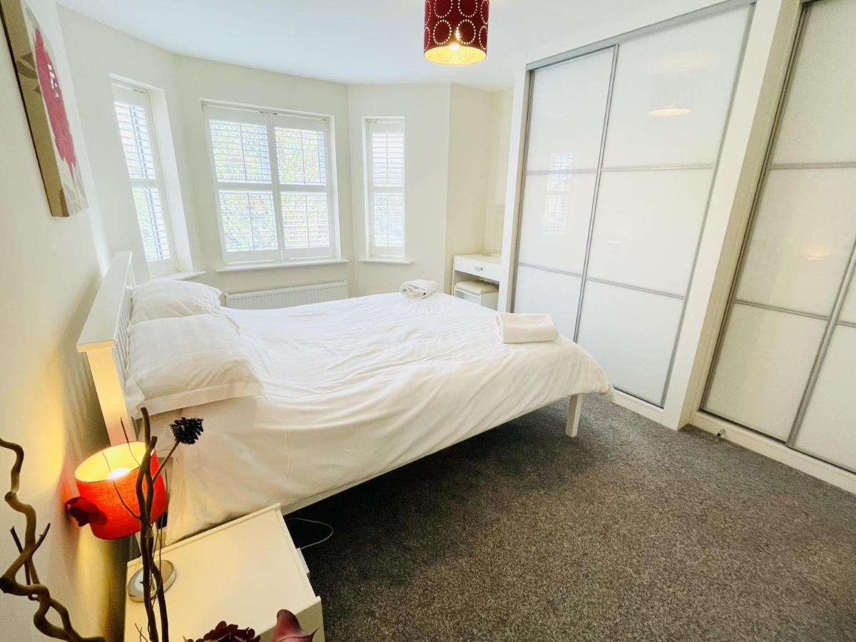Flat 3 - Seabreeze - 2 Bedrooms Apartment