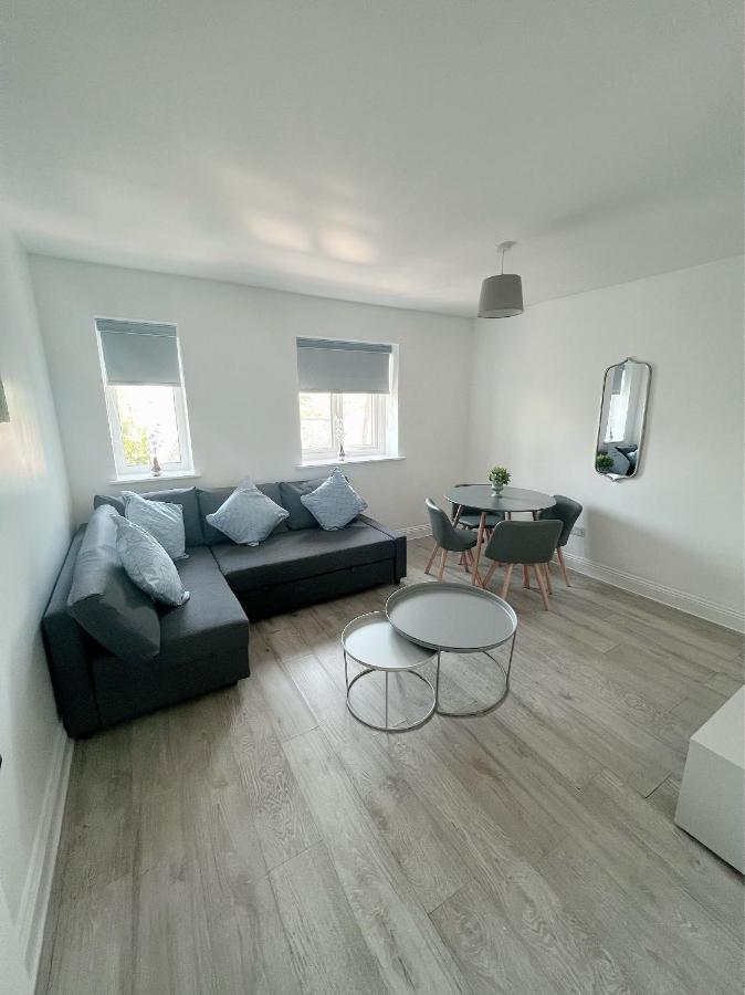 Apartment Flat 12 Palm Court