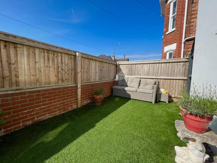 Woodside Road, Southbourne