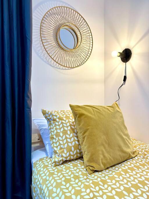 Spacious Retreat: 4-bedroom Group Haven With Smart Amenities Holiday home Bournemouth