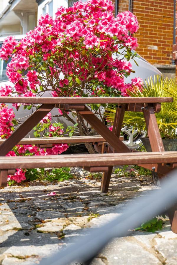 Ingledene Guest house