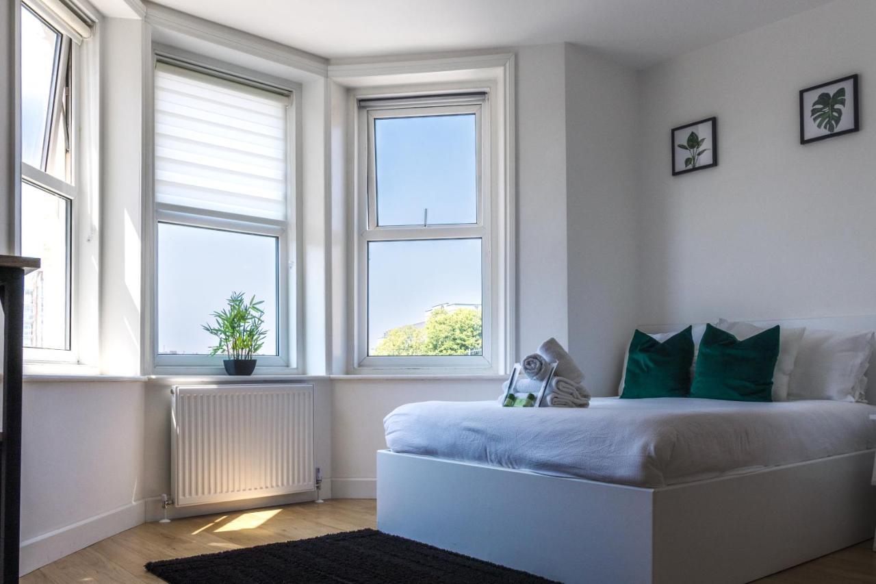 Apartment 306, The Kove, West Hill Road