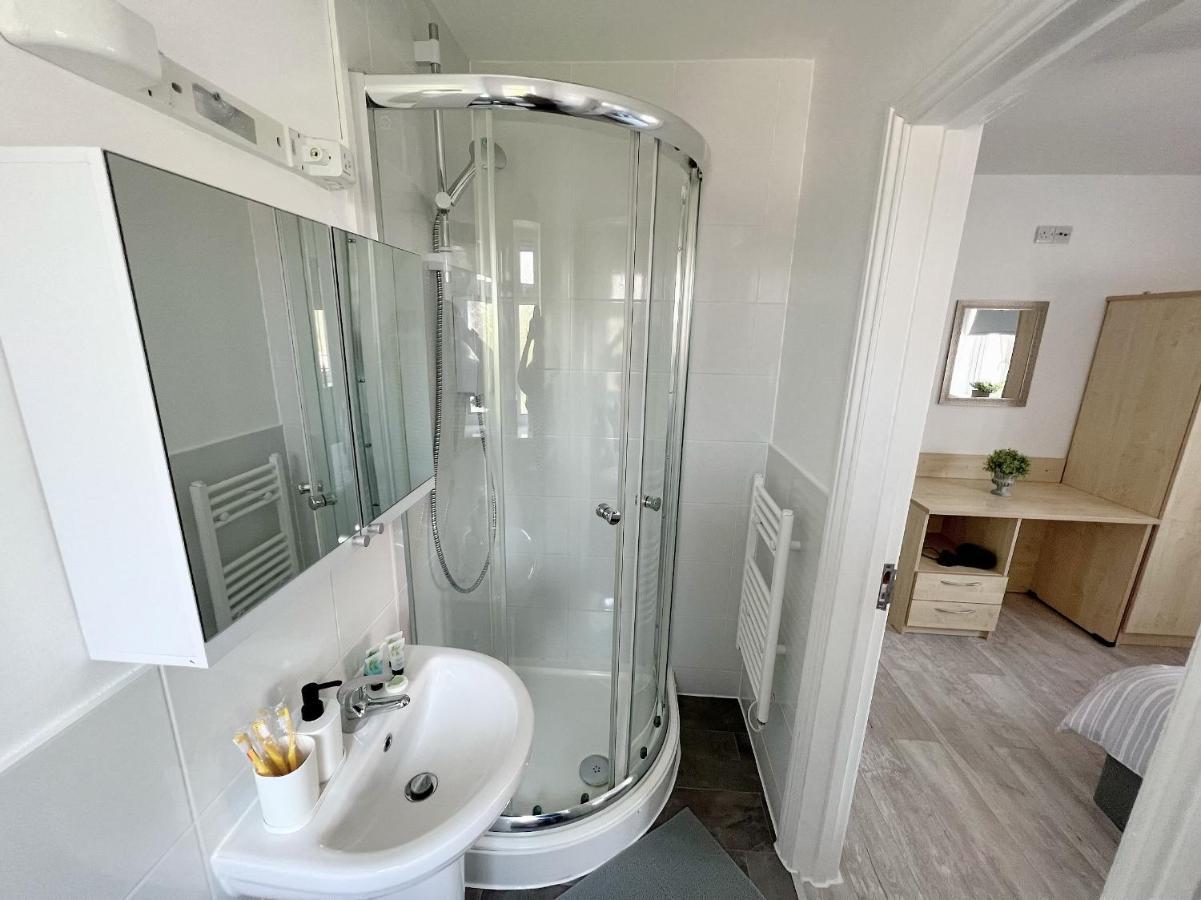 Flat 12 Palm Court Apartment Bournemouth