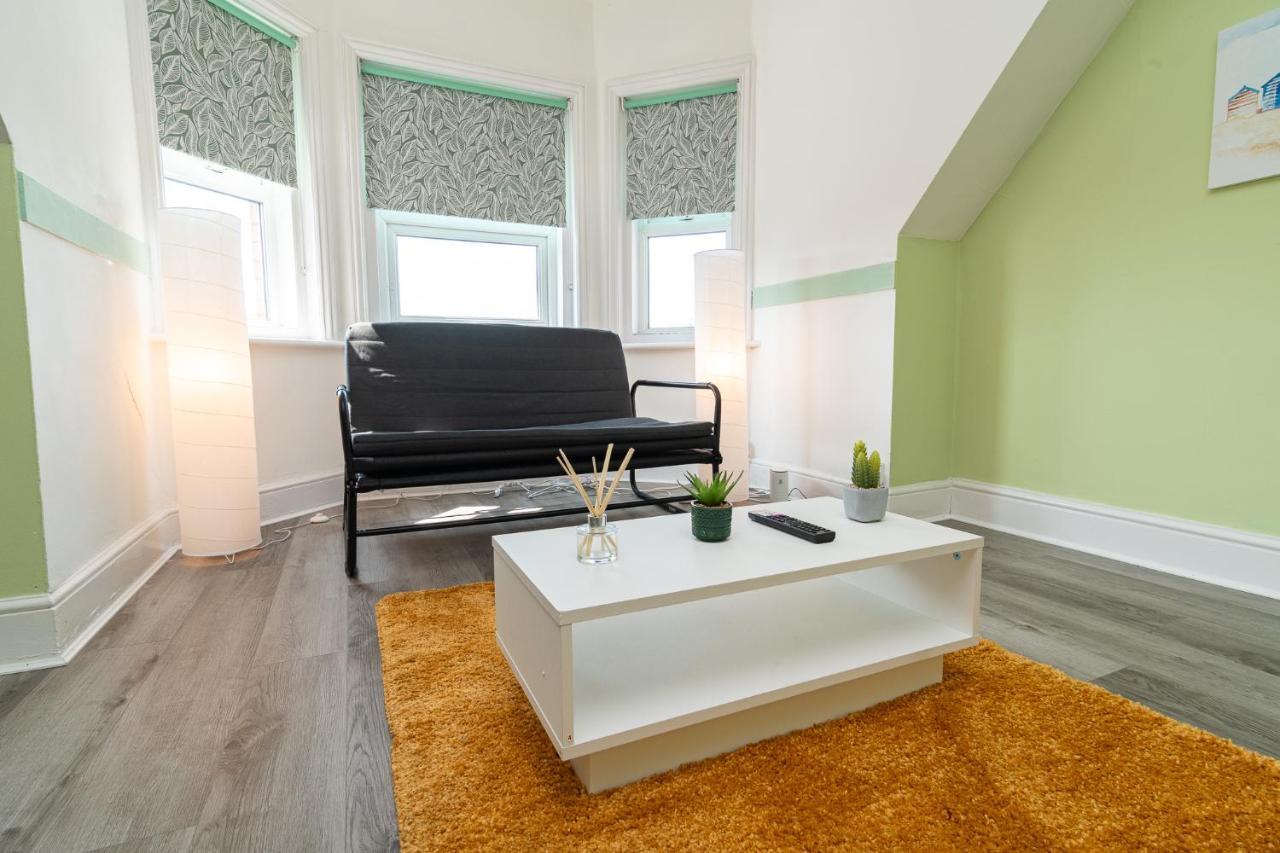 Amazing 2bed In Apartment Bournemouth