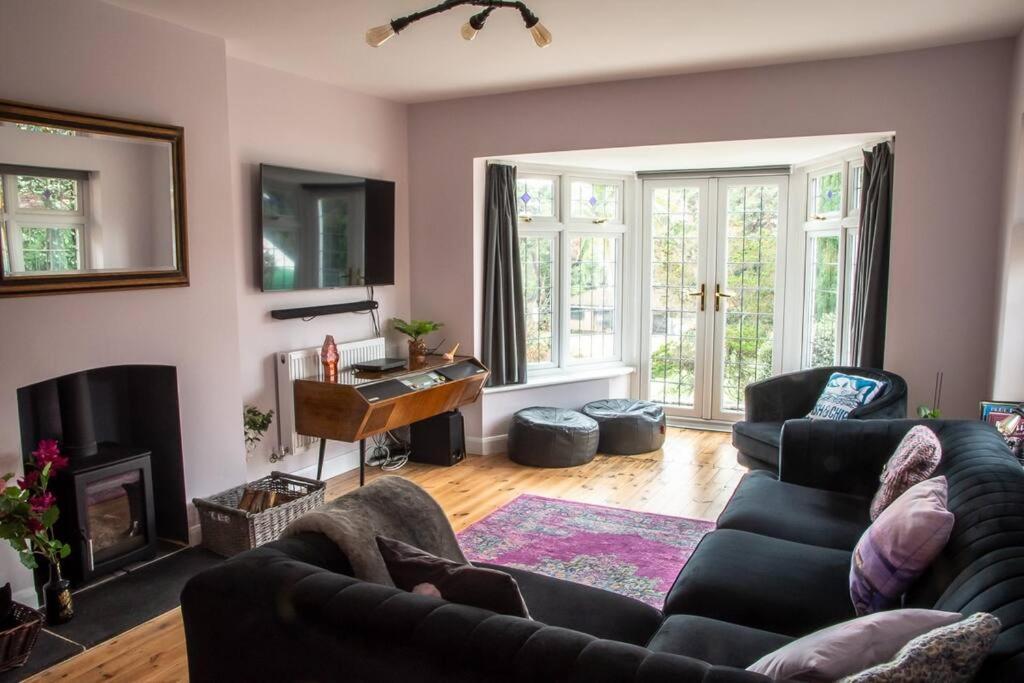 Luxury Bmth House With Hot Tub. Stunning! Holiday home *