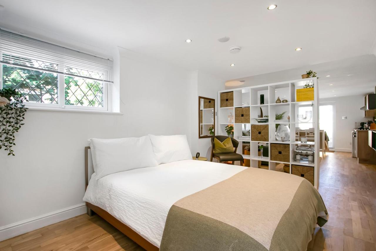 The Annex: Beachfront Luxury With Pet-friendly Patio * Bournemouth