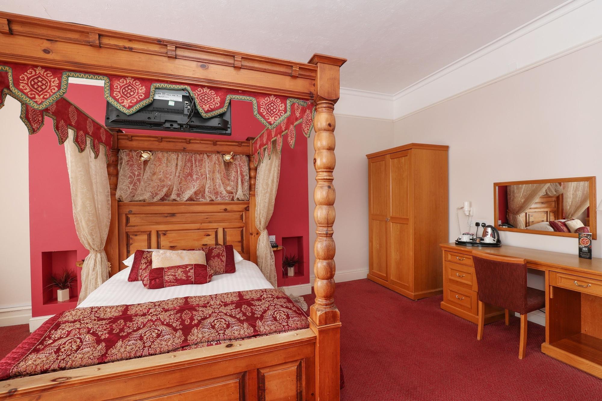 Royal Exeter Hotel