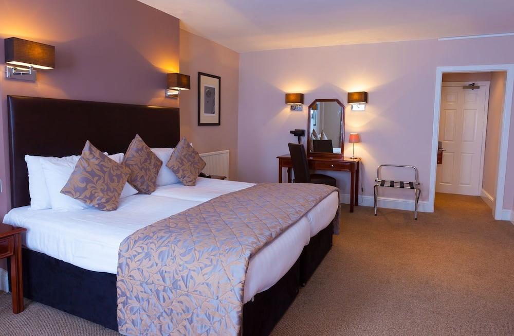 Hotel Durley Dean 4*