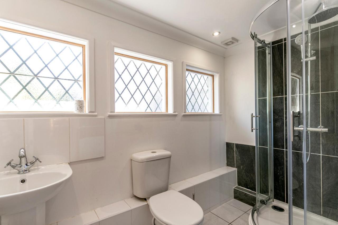 The Annex: Beachfront Luxury With Pet-friendly Patio * Bournemouth