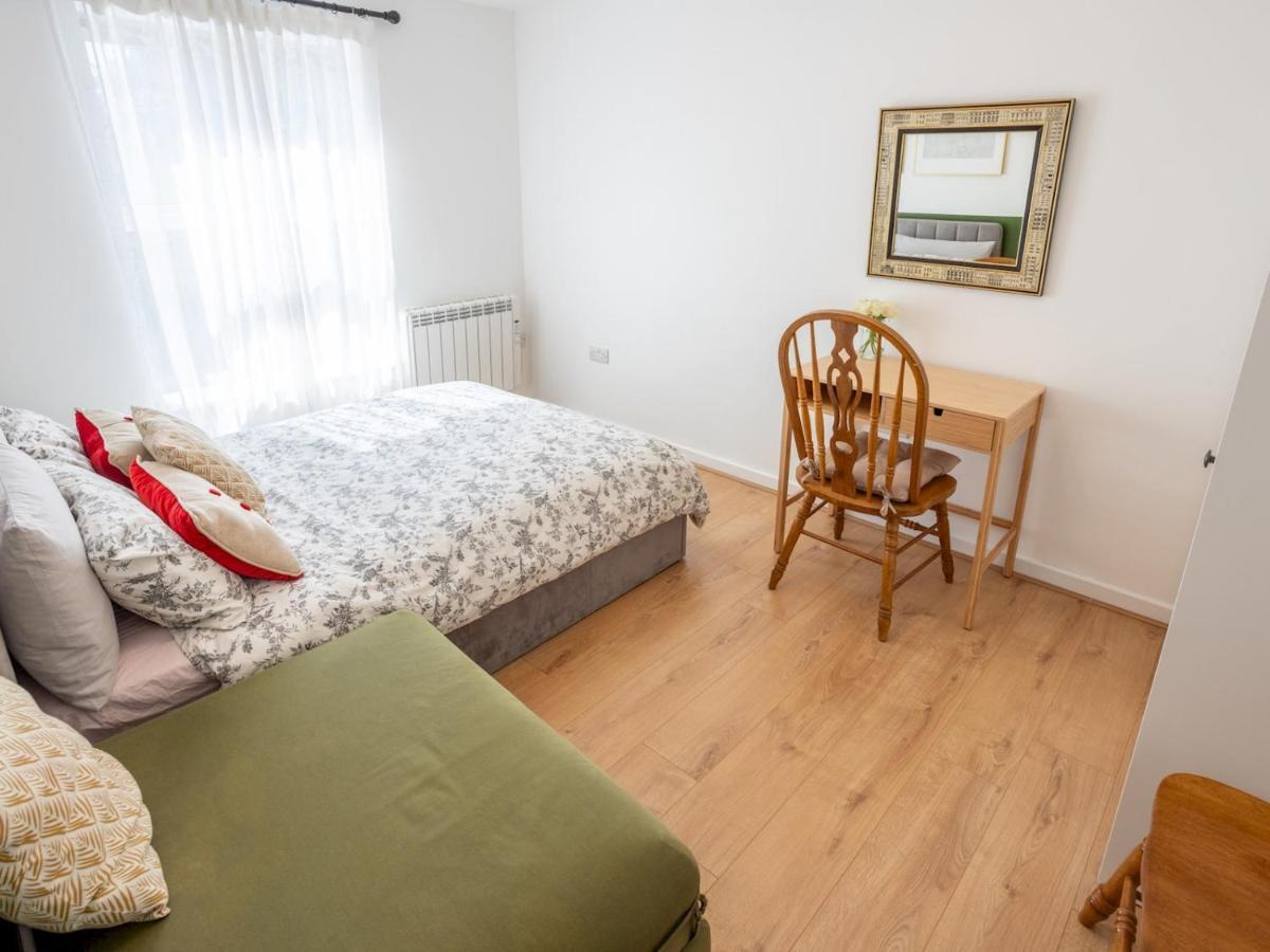 Apartment Pass The Keys Modern Stylish With Parking