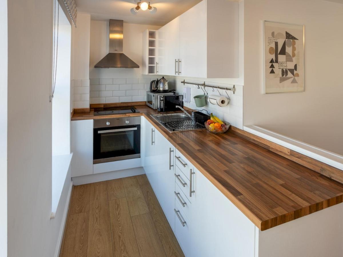 Apartment Pass The Keys Modern Stylish With Parking Bournemouth