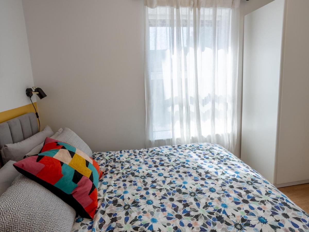 Pass The Keys Modern Stylish With Parking Apartment Bournemouth