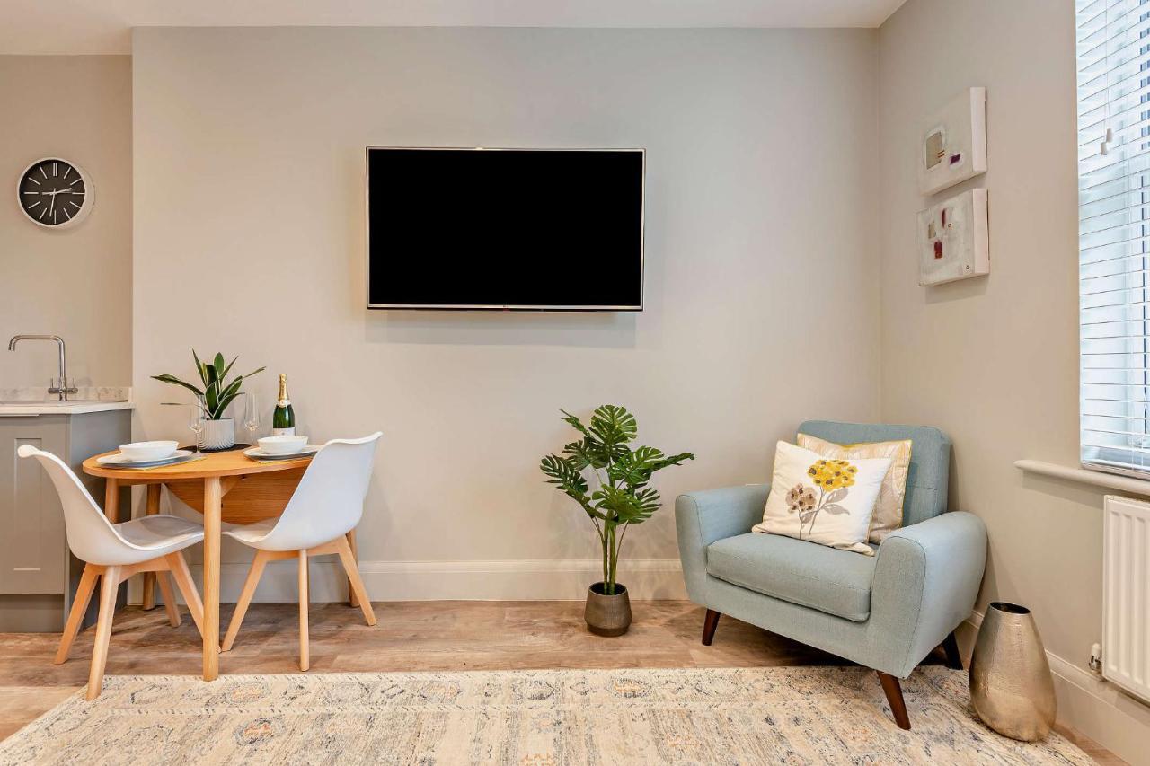 Walk Southbourne Sobo Sleeps 4
