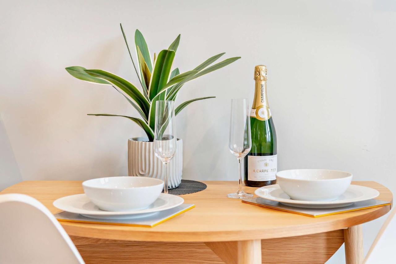 Apartment Walk Southbourne Sobo Sleeps 4