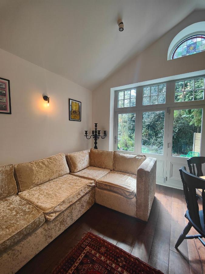 Apartment Peaceful Getaway In Forested Park *