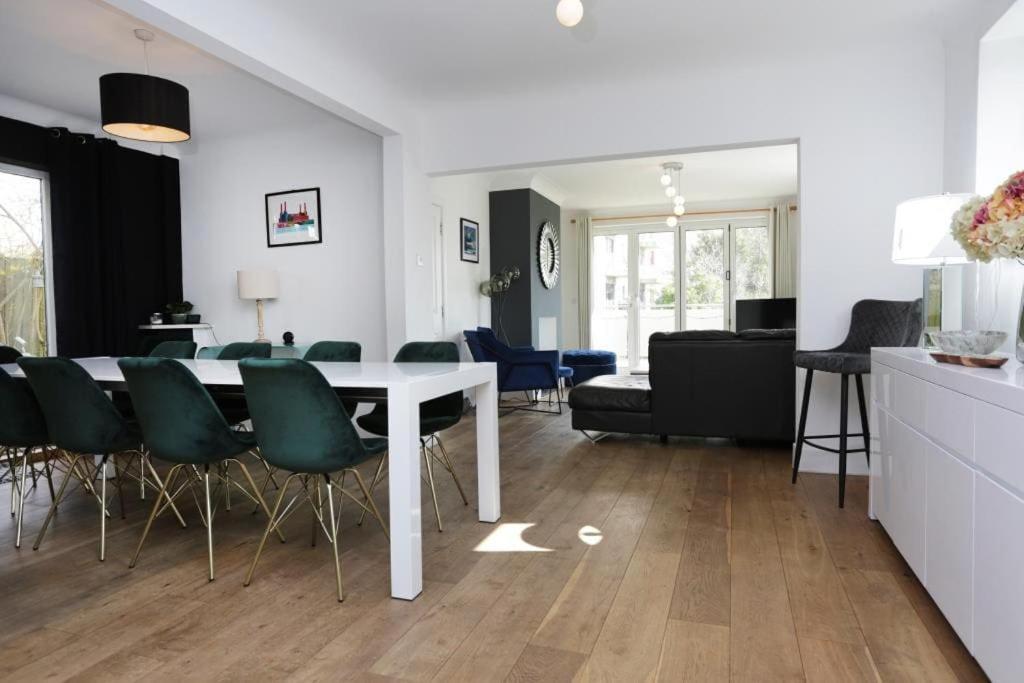 Bournecoast: With Snug-games Room-garden-3114 Holiday home