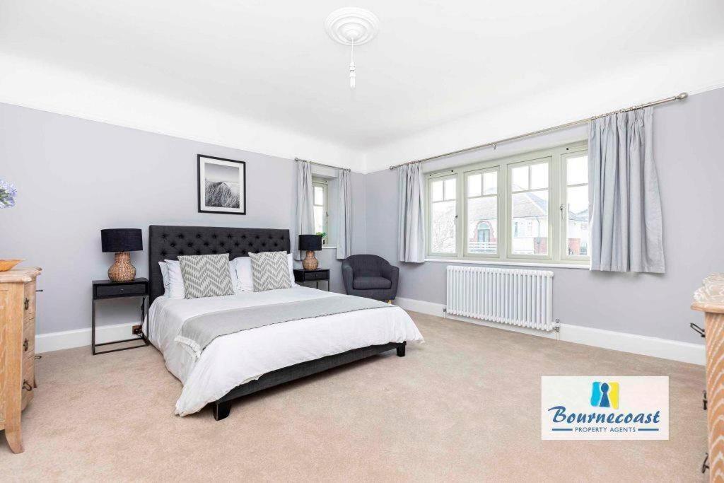 Bournecoast:large Minutes From Beach- Hb6228