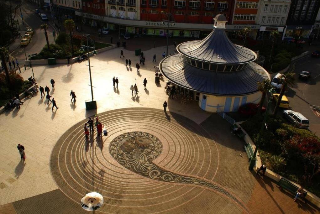 Bournecoast:large Minutes From Beach- Hb6228 *