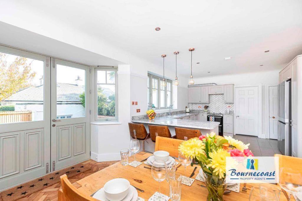 Bournecoast:large Minutes From Beach- Hb6228 Bournemouth