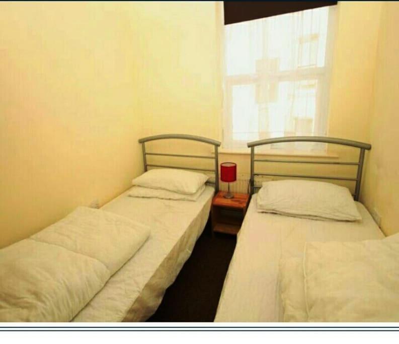 Apartment Bournecoast: Walk To Town Centre & Beaches -fm1703 *