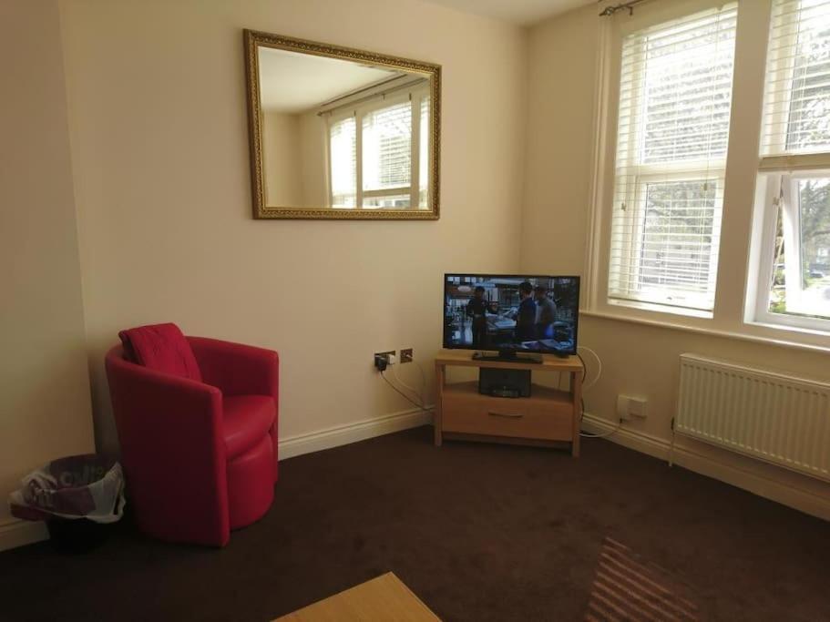 Bournecoast: Walk To Town Centre & Beaches -fm1703