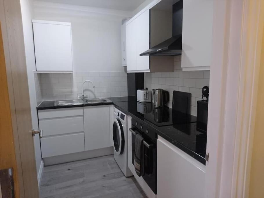 Bournecoast: Walk To Town Centre & Beaches -fm1703 Bournemouth