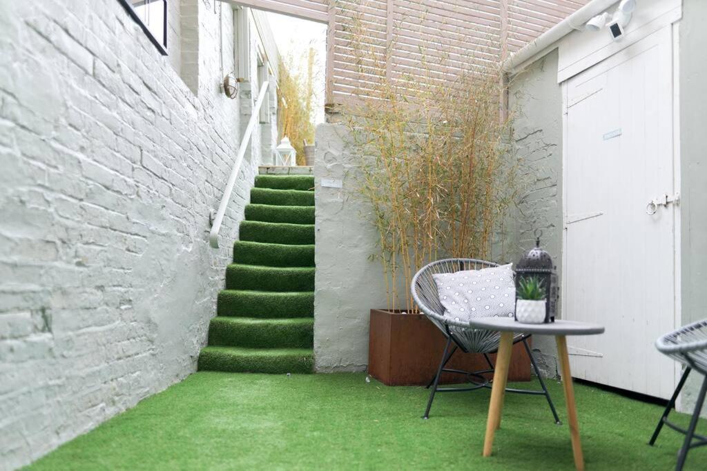 Holiday home The House Sleeps 20 & 4 Mins To The