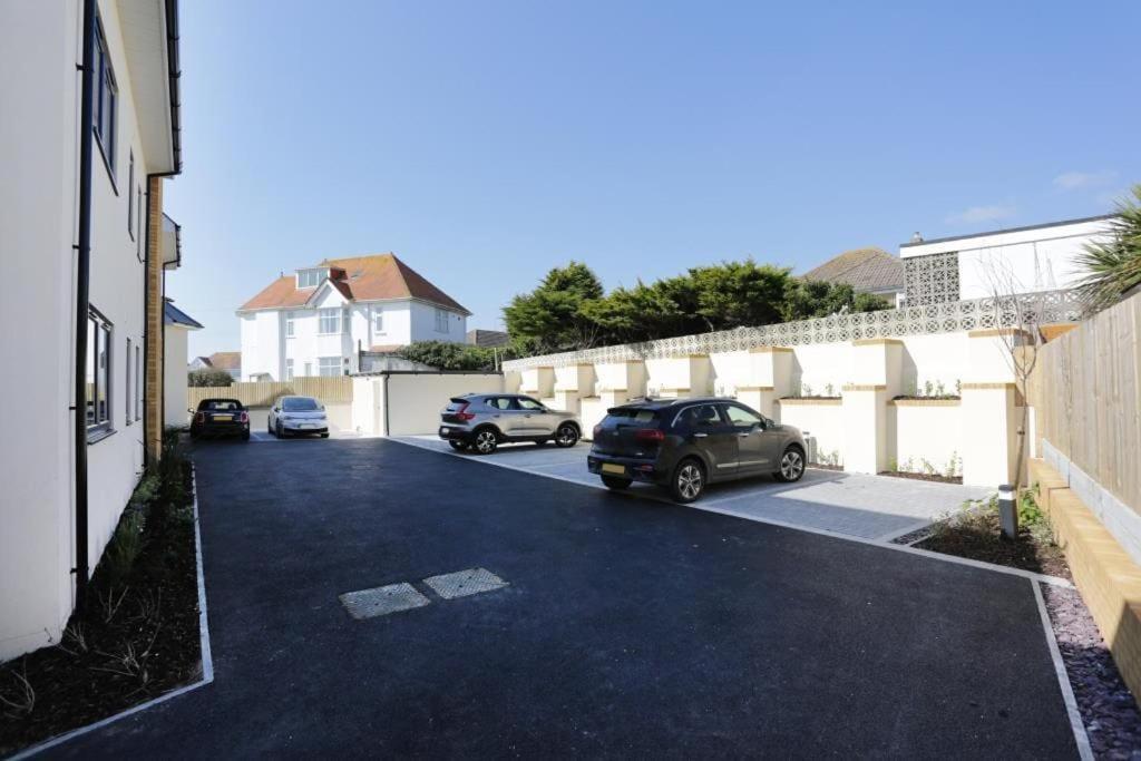Apartment Bournecoast: Modern 2 Bed Flat With Patio - Fm8413 *