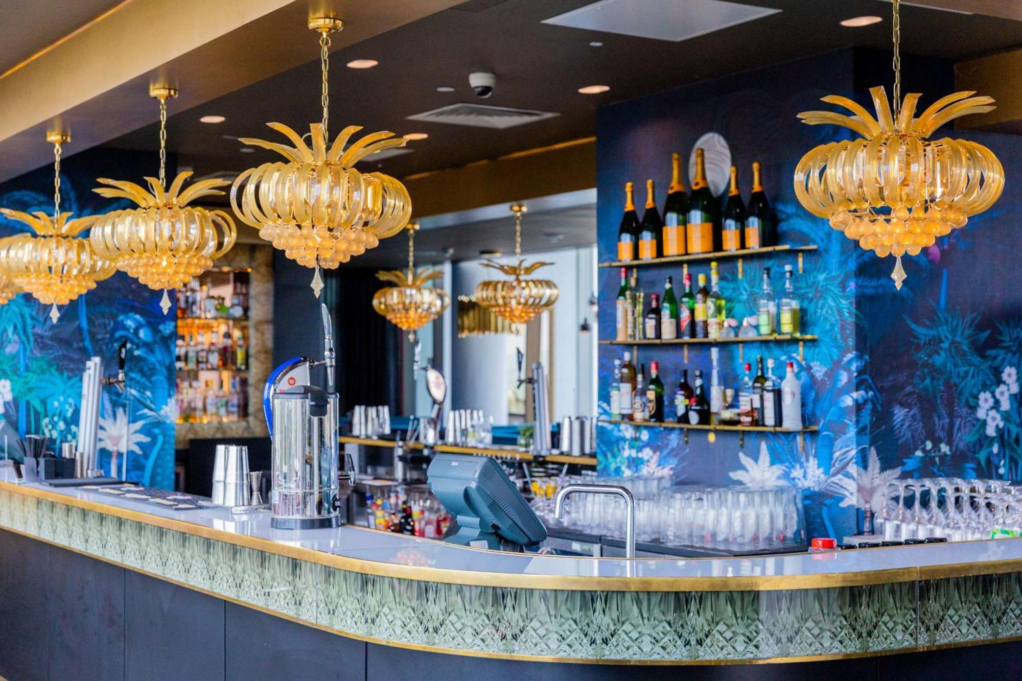 Hilton 4* Bournemouth