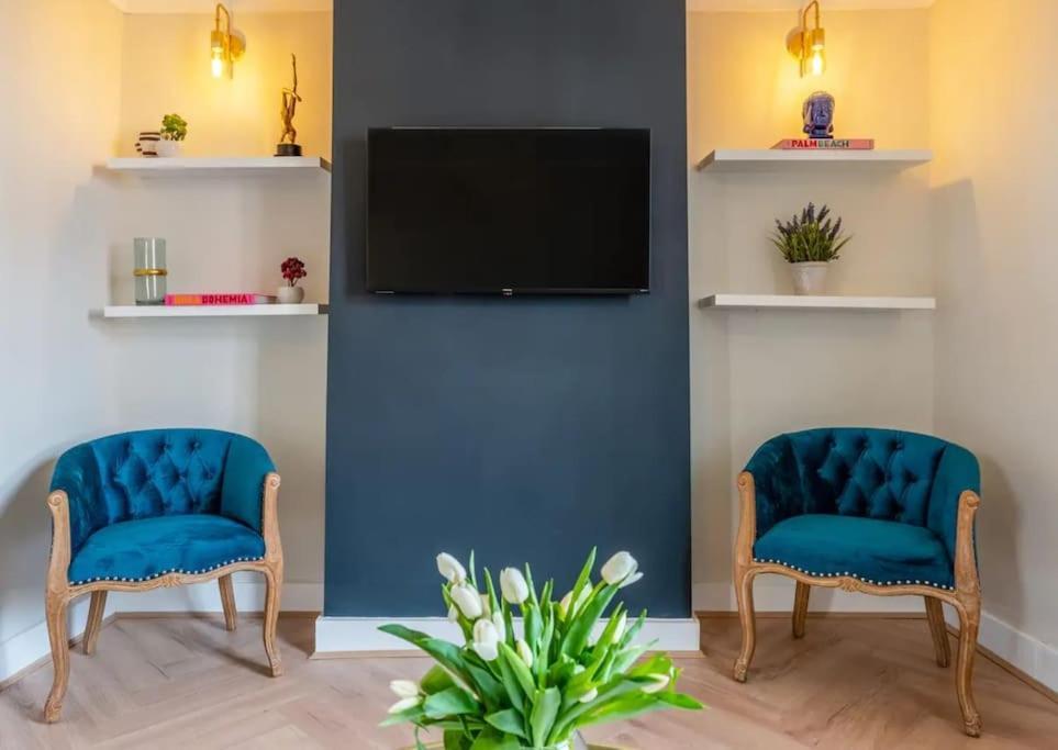 Modern & Comfortable Urban Bournemouth