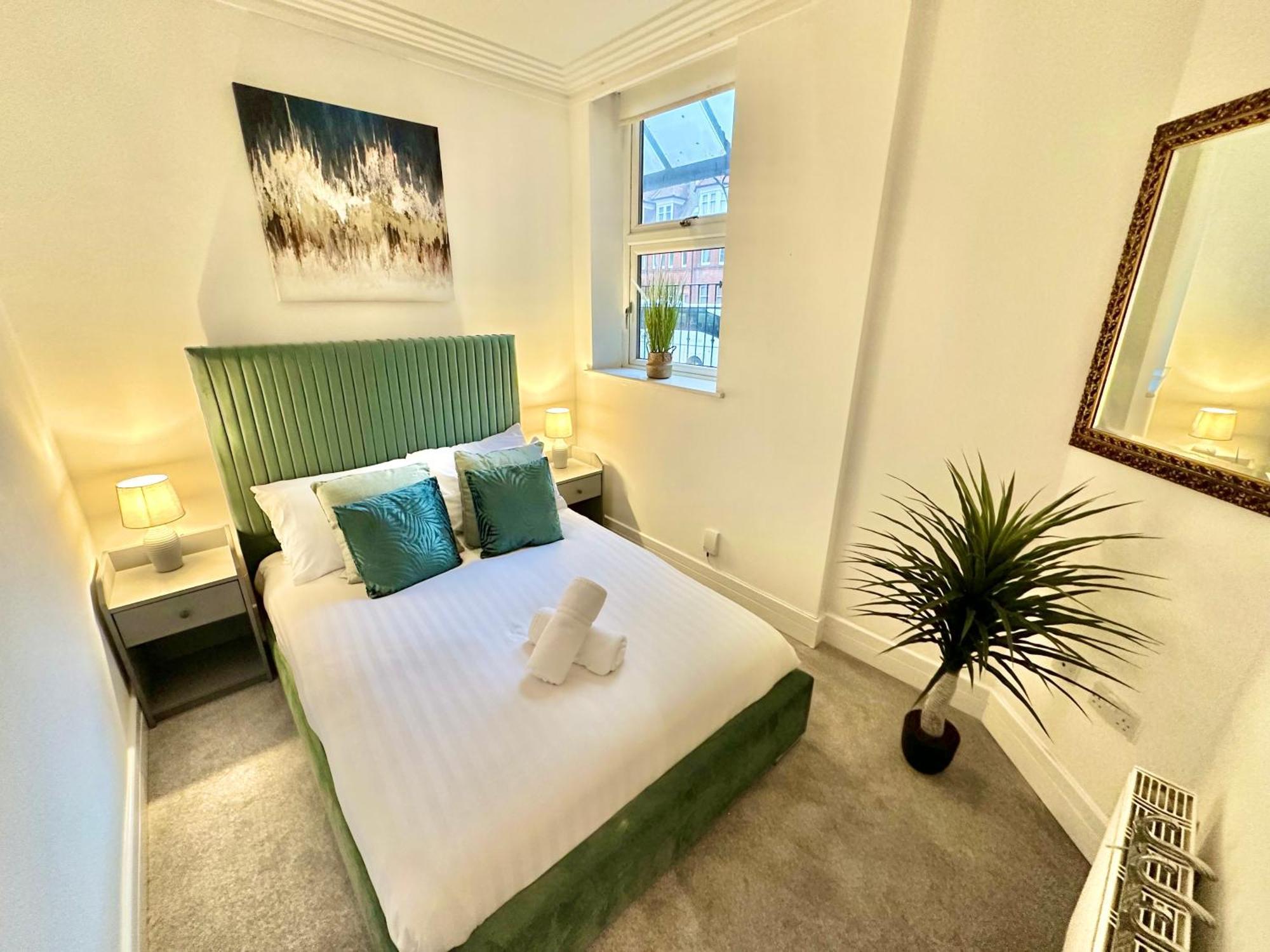 Apartment Cliff Retreat - Short Stroll To Town And