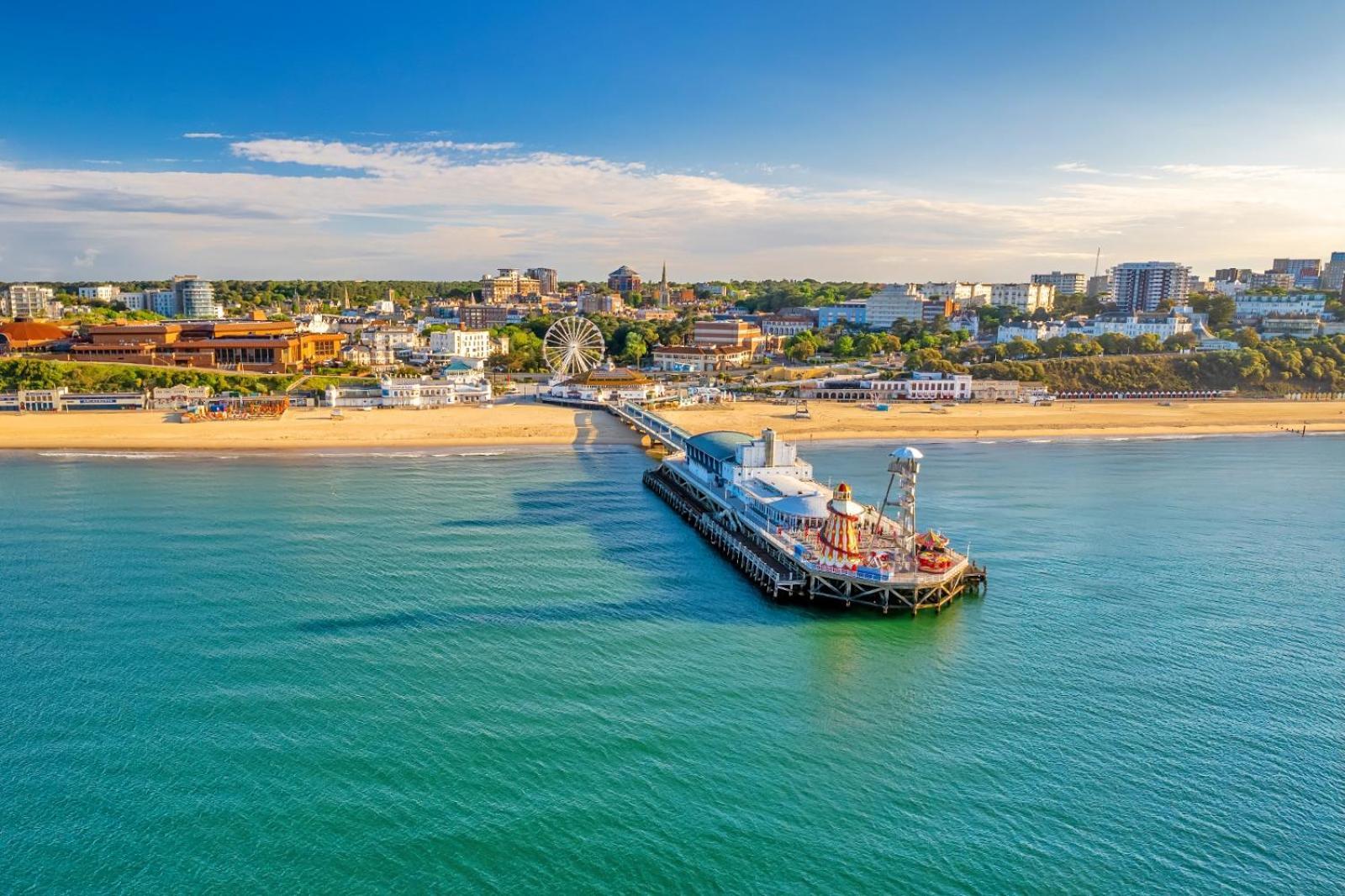 Apartment Coastal Vibes - Stunning With King Size Bed And Free Parking - Central Location And Close To Beach Bournemouth
