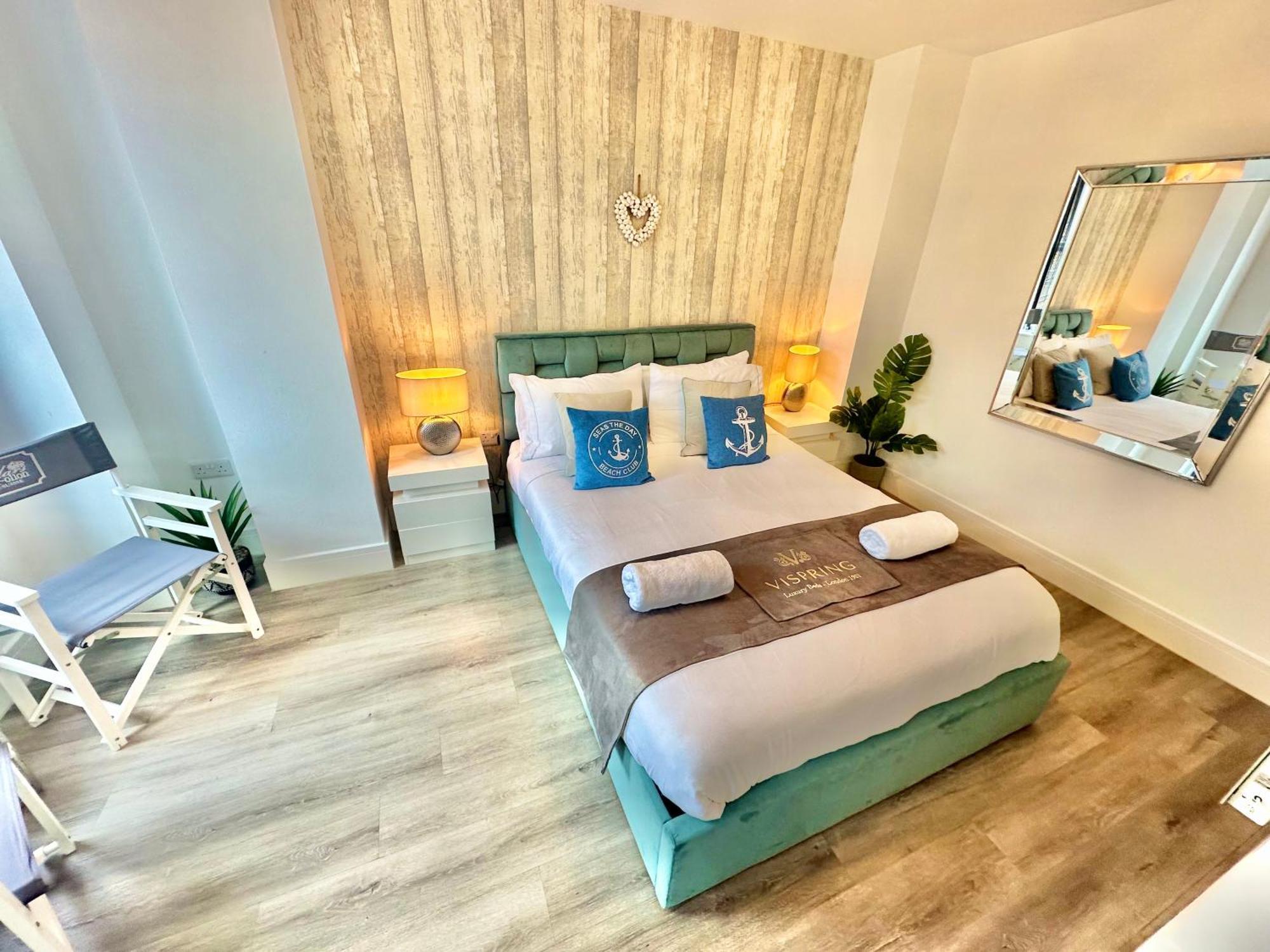 Apartment Coastal Vibes - Stunning With King Size Bed And Free Parking - Central Location And Close To Beach Bournemouth