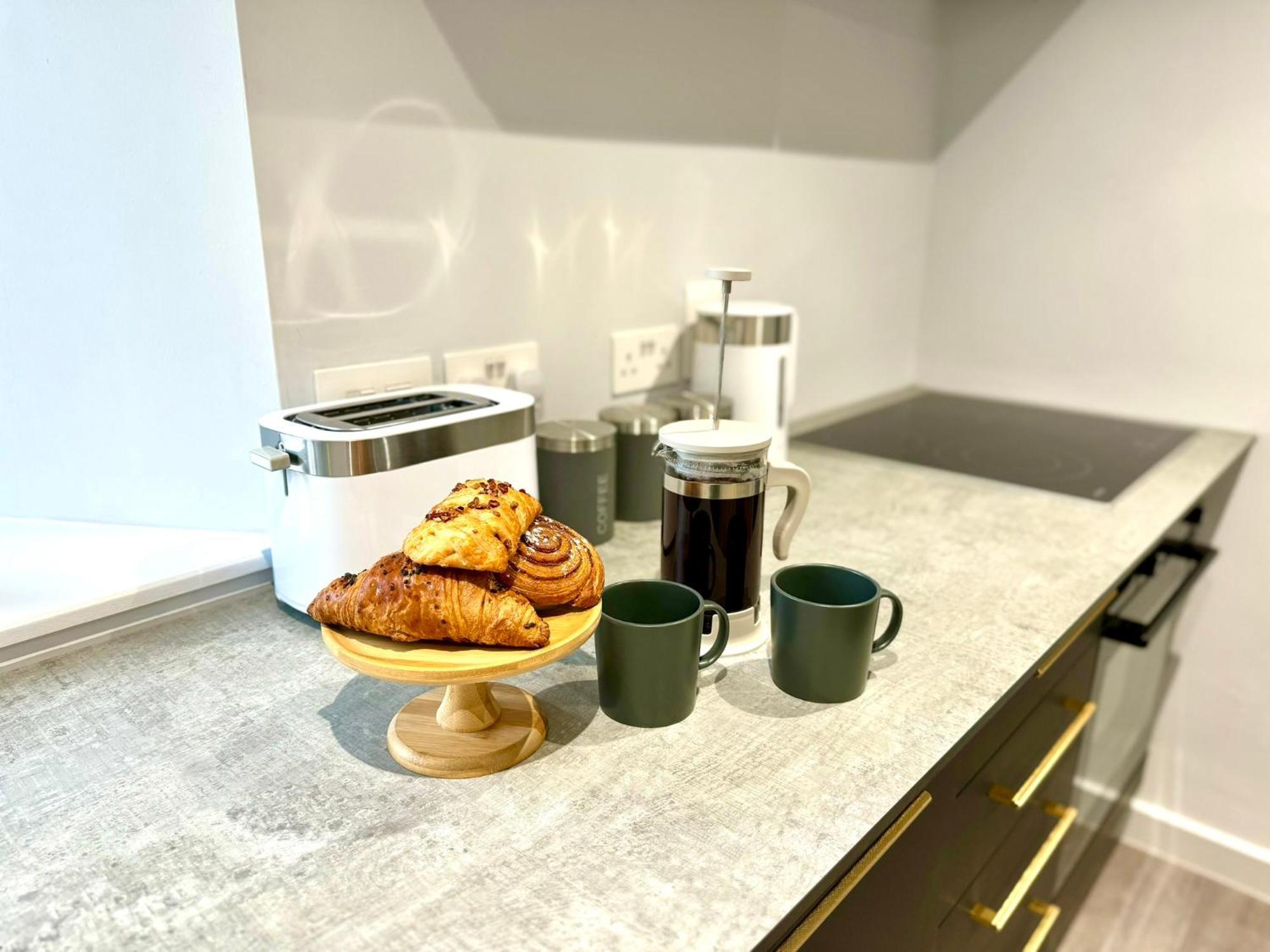 Amazing Large 3 Bedroom - Sleeps 8! *