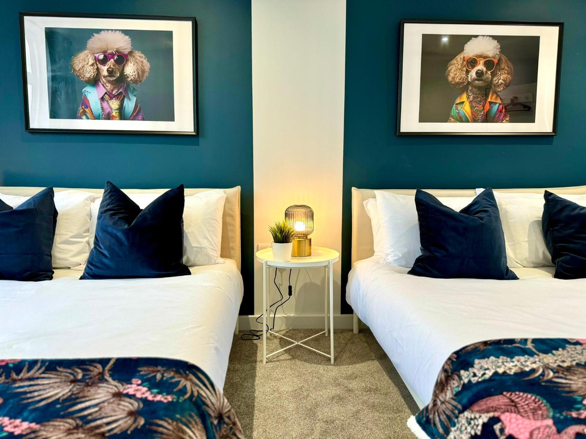 Apartment Amazing Large 3 Bedroom - Sleeps 8!