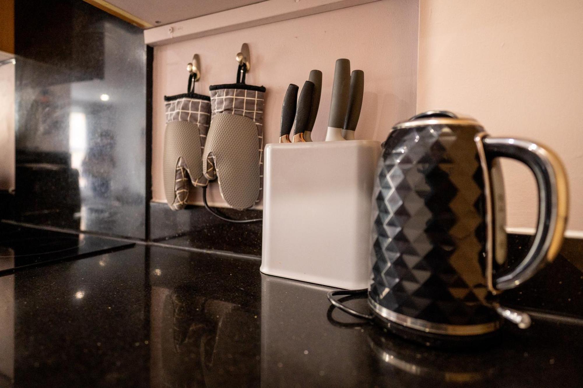 Reef9 - Modern Flat, 5 Mins From Beach, Centre And International Centre Bournemouth
