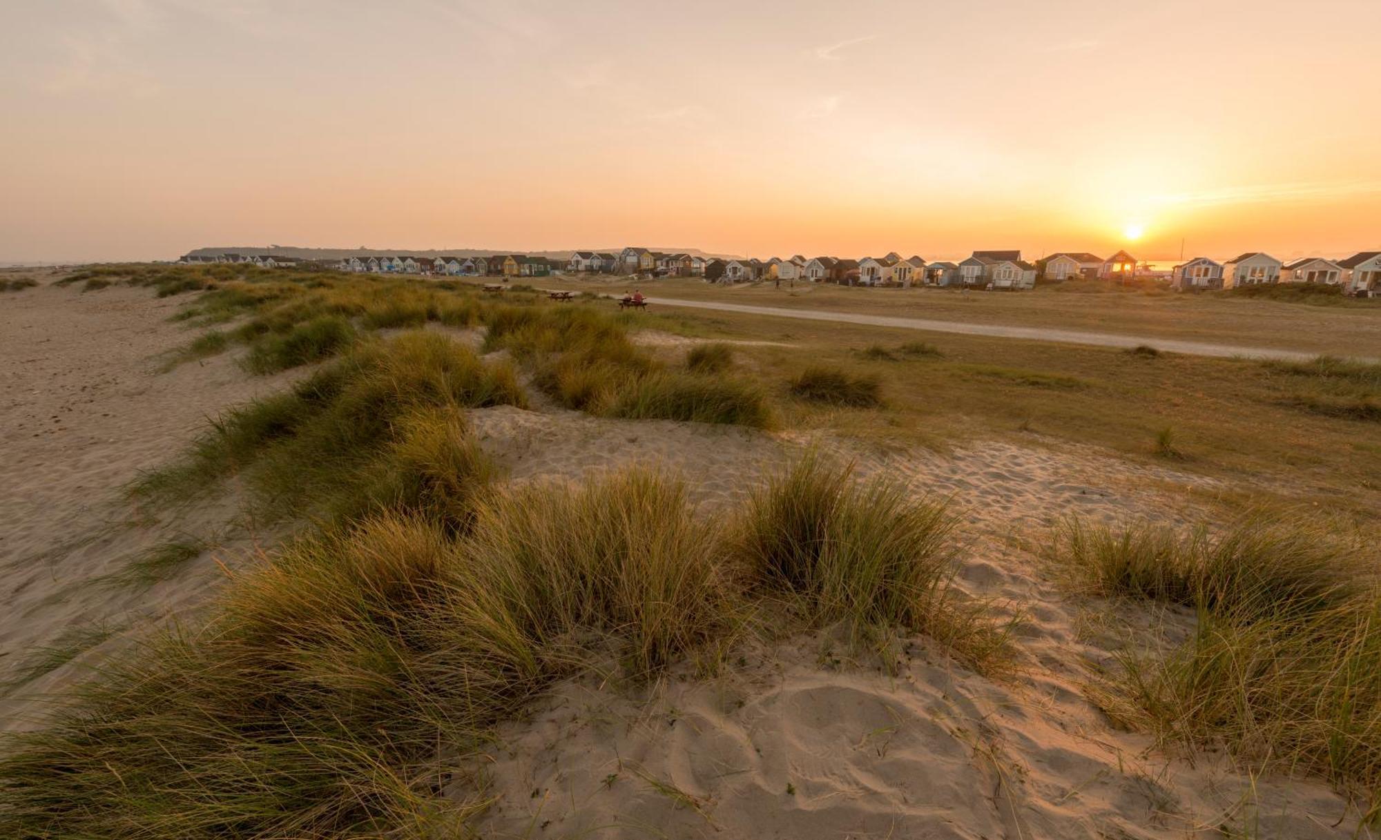 Holiday home The Annex: Beachfront Luxury With Pet-friendly Patio